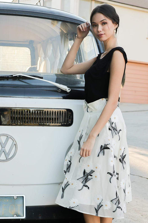 Vanderbilt Skirt - Daisy Tartlette
